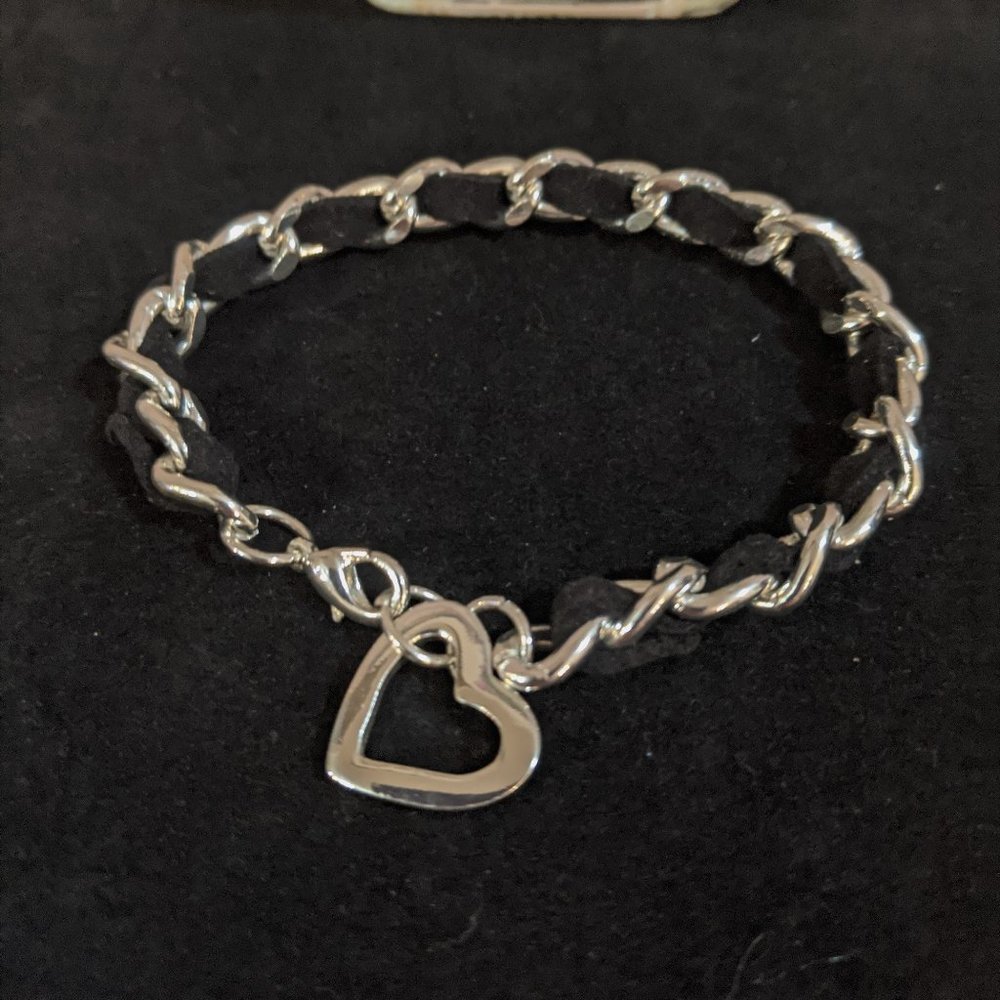 Silver Heart Link Ribbon Bracelet - Picture 2 of 4